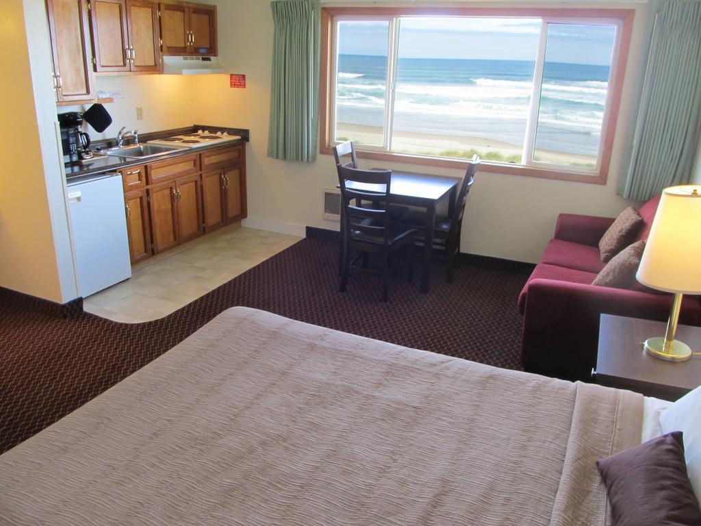 Silver Sands Rockaway Beach Exterior photo