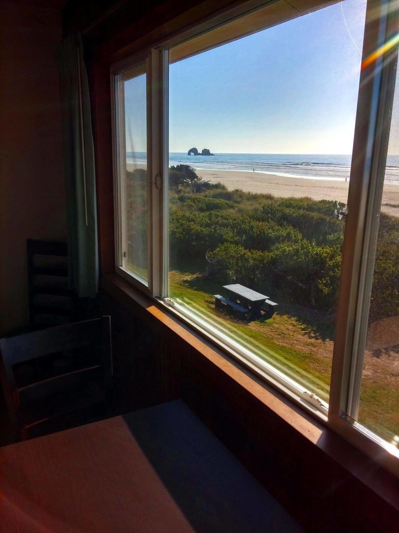 Silver Sands Rockaway Beach Exterior photo